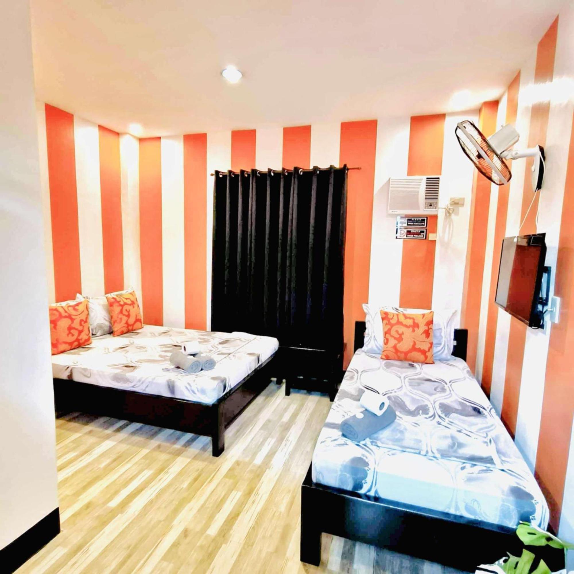Dk'S Inn Корон Экстерьер фото